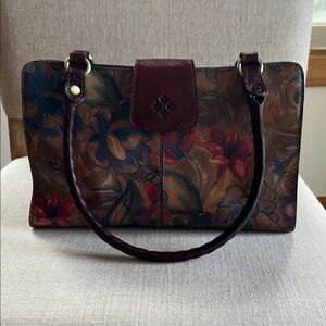 Floral Patterned Shoulder Bag